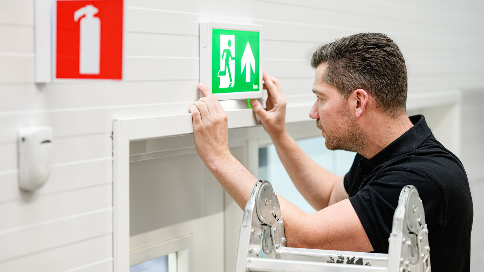 cornerstone_noodverlichting_01